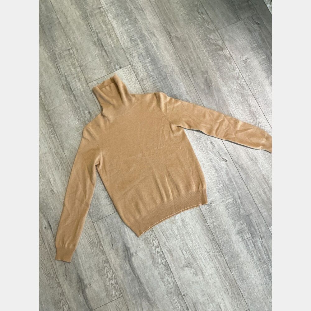 Folio Saks Fifth Avenue 100% Cashmere Camel Turtleneck Sweater M -Flawed
